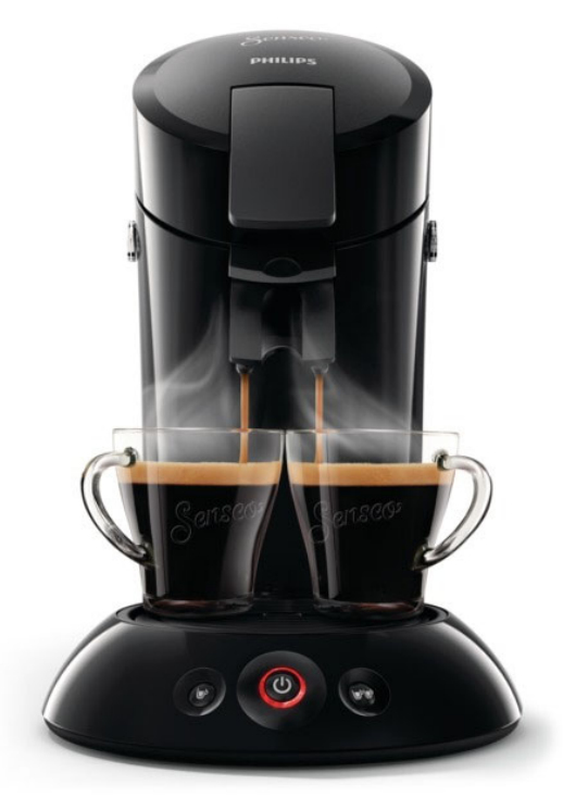 Zwarte koffiemachine zet koffie in twee glazen.