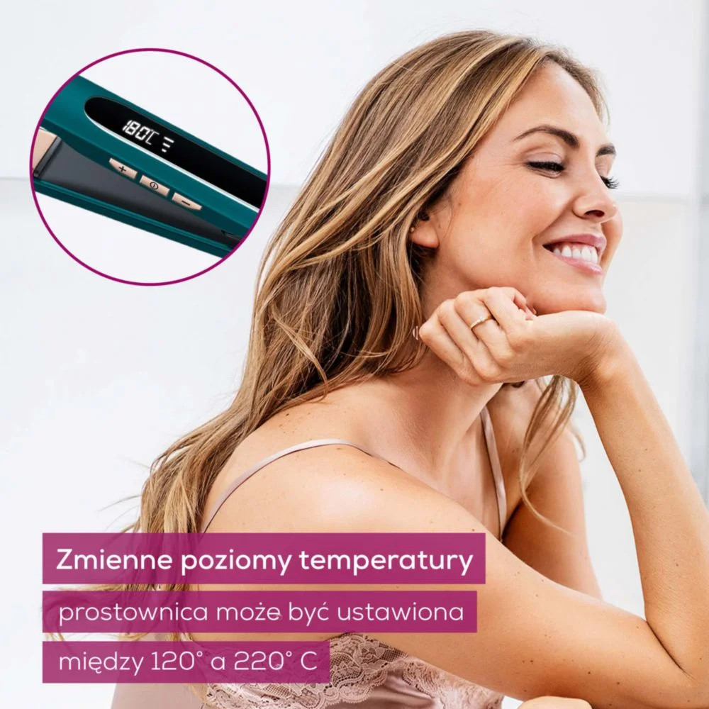 Kobieta uśmiecha się, pokazano turkusową prostownicę z cyfrowym wyświetlaczem.