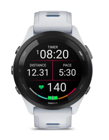 Biały zegarek Garmin wyświetla dane timera, dystansu, tempa i tętna.
