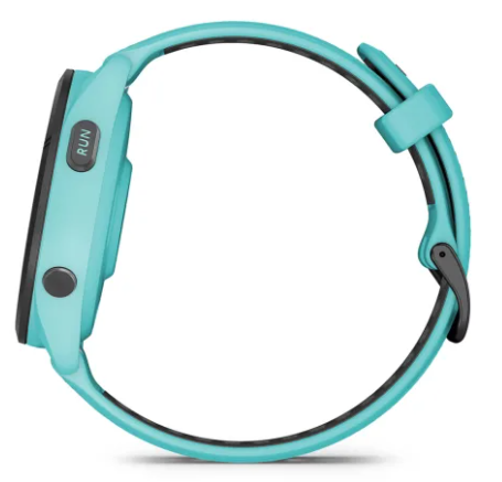 Turkusowy smartwatch z czarnym paskiem i przyciskiem RUN.