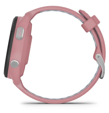 Różowy smartwatch z srebrnymi przyciskami i paskiem z klamrą.