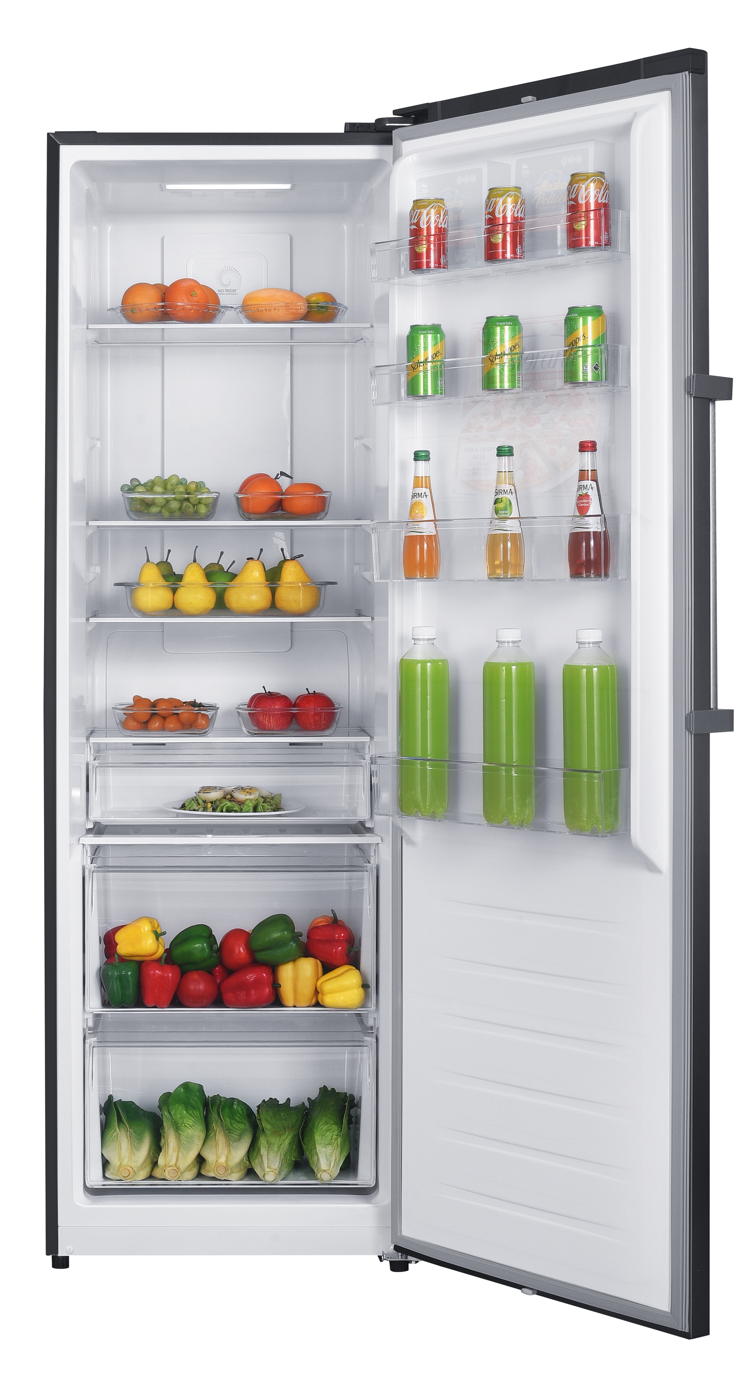 Ein offener Kühlschrank mit Obst, Gemüse, Getränken und Snacks auf den Regalen.