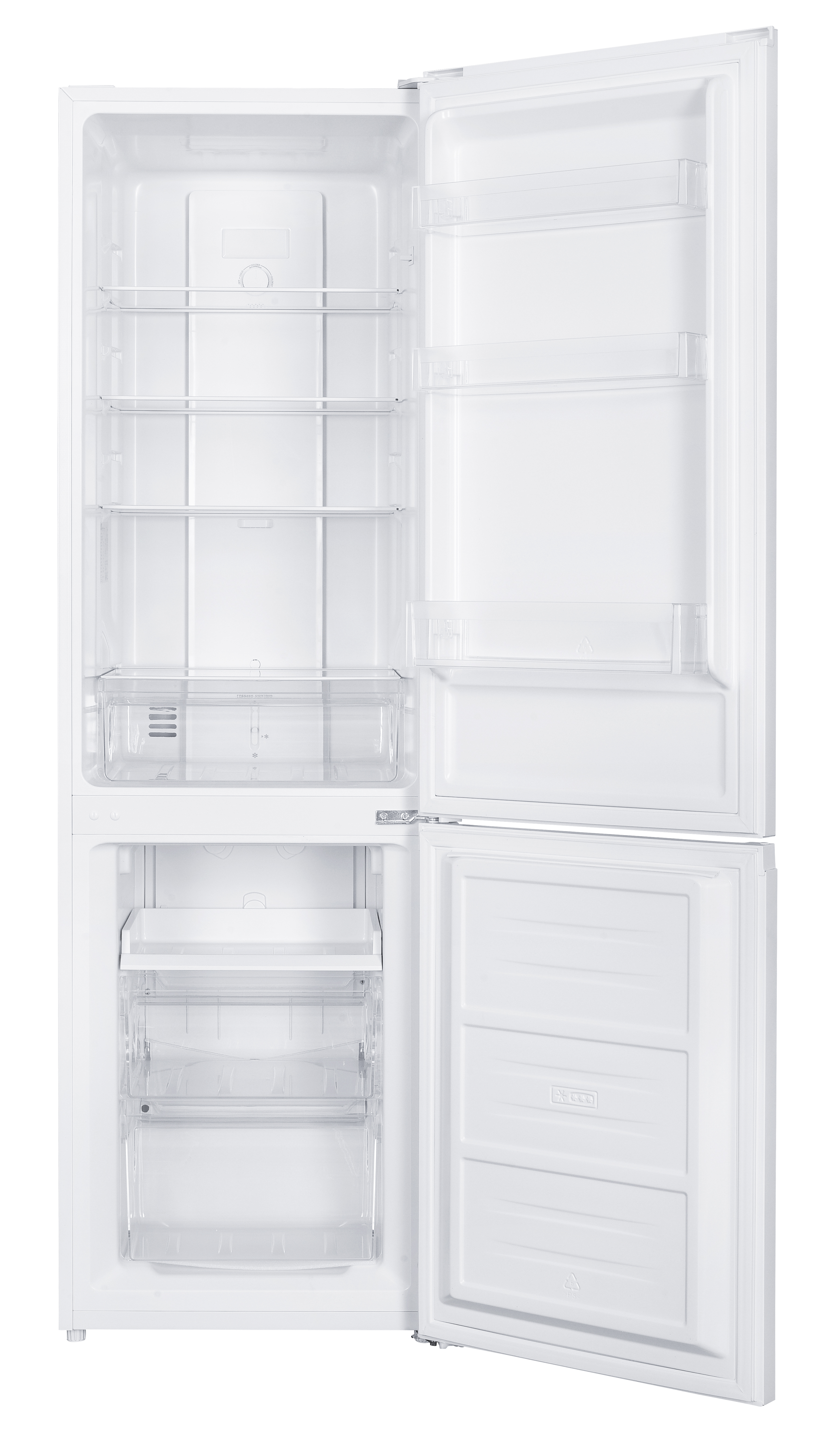 Ein leerer, weißer Kühlschrank mit offen stehender Tür und Gefrierfach.