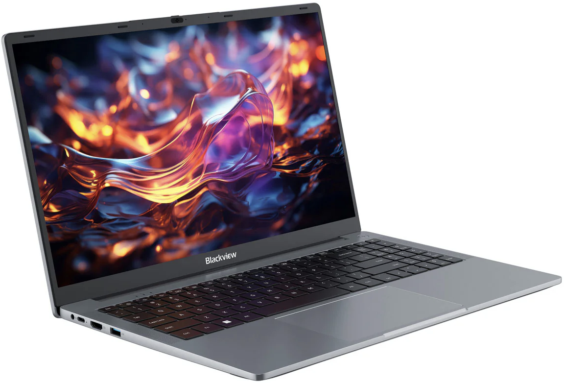Szürke laptop nyitott képernyővel, absztrakt, színes képet mutatva.