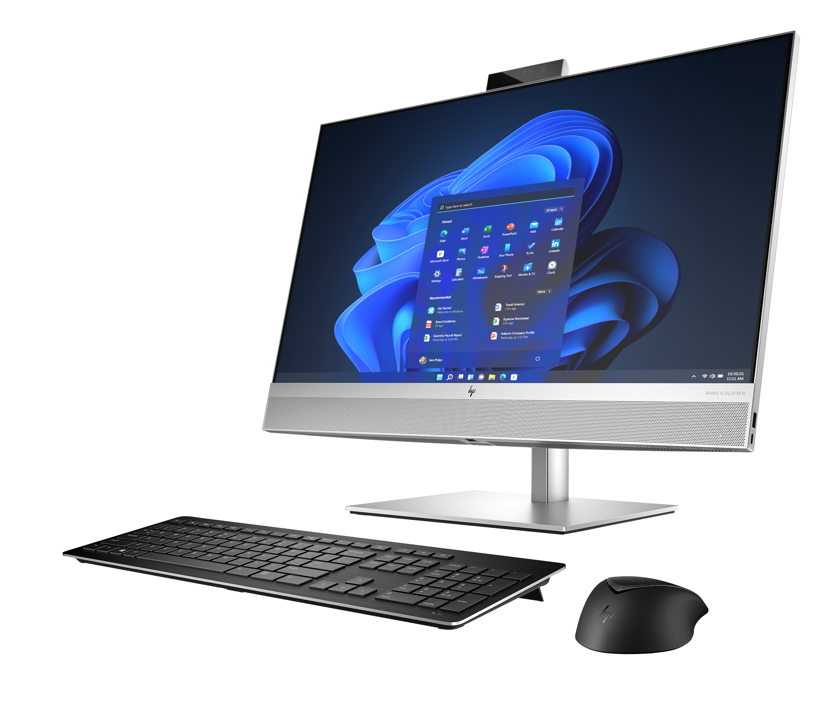 Ein silberner HP All-in-One-PC mit Tastatur und Maus auf schwarzem Hintergrund.