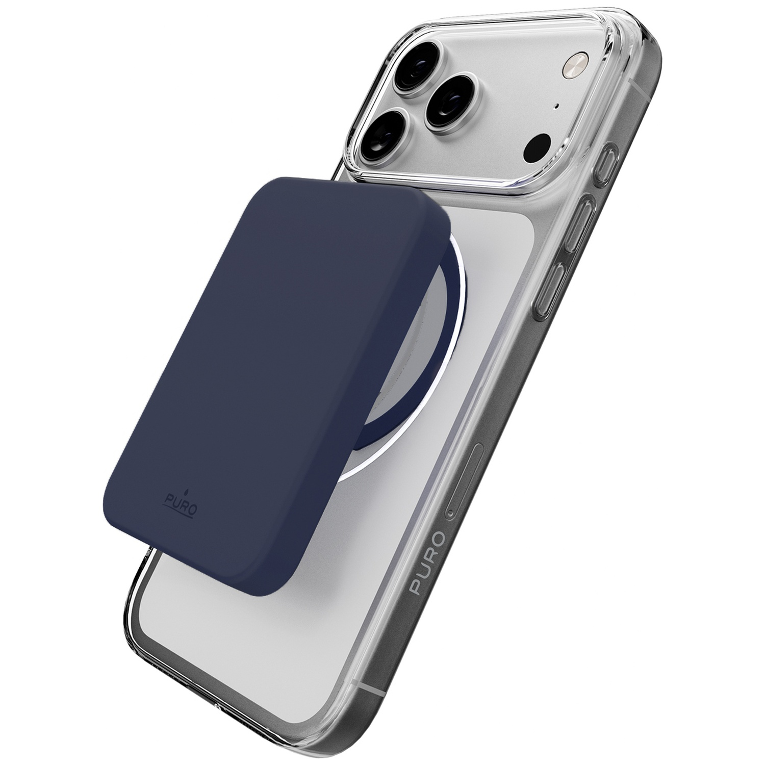 Accessoire MagSafe bleu foncé fixé au dos d'une coque iPhone transparente.