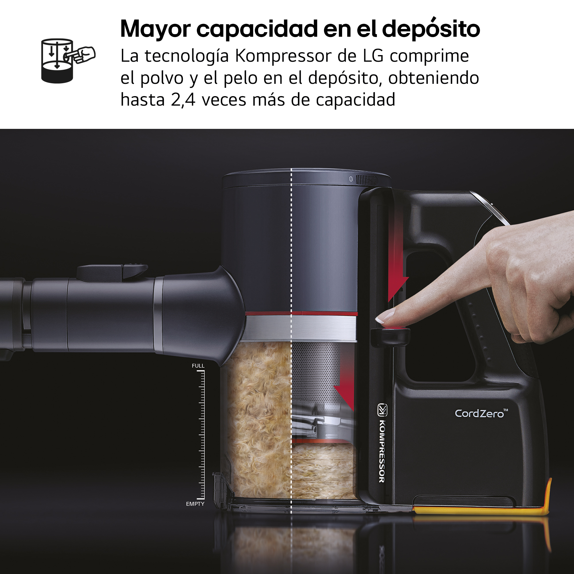 Un dedo presiona un botón en la aspiradora LG CordZero negra.