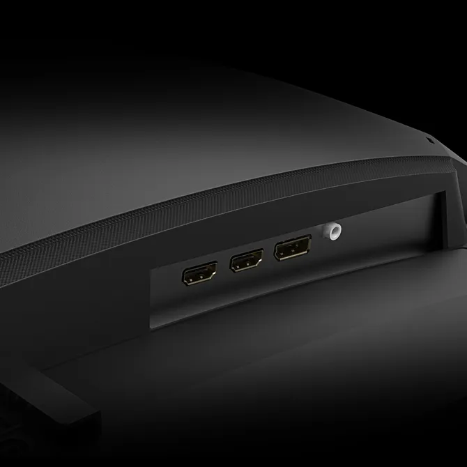 Parte trasera de un monitor negro con tres puertos HDMI y una toma de audio.