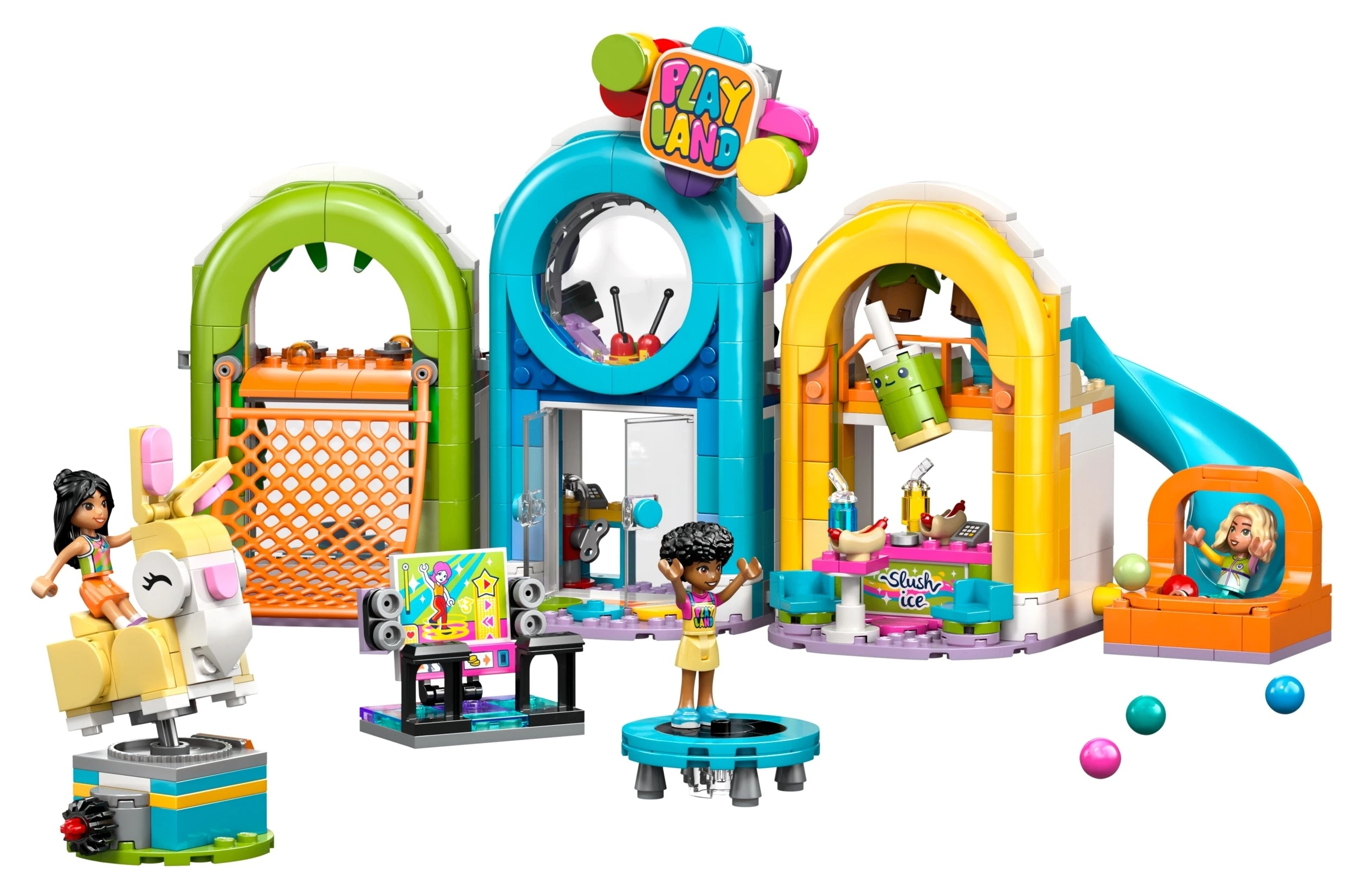 Park rozrywki Lego z figurkami, karuzelą, trampoliną i zjeżdżalnią.