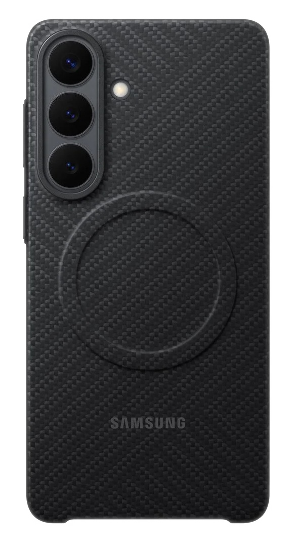 Czarna obudowa telefonu z wzorem karbonu, trzema aparatami i logo Samsung.