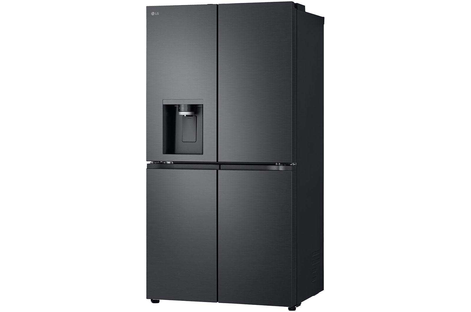 Ein schwarzer LG Kühlschrank mit vier Türen und einem Wasserspender.
