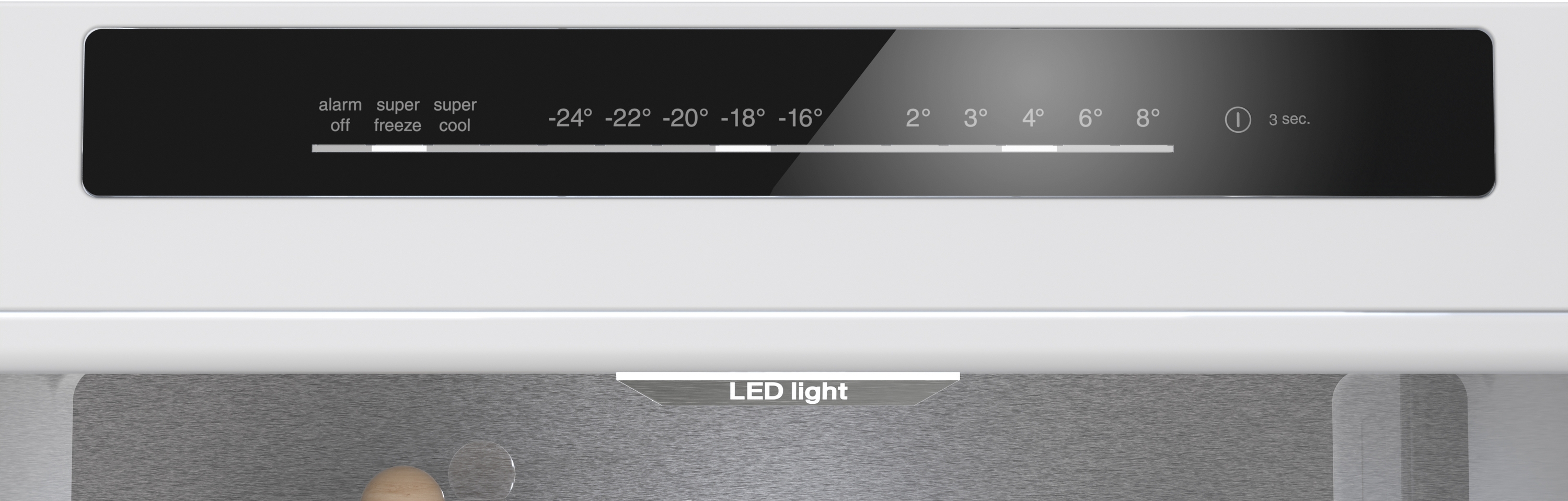Digitalanzeige mit Temperatureinstellungen: Alarm, Super Freeze, Super Cool, diverse Temperaturen.