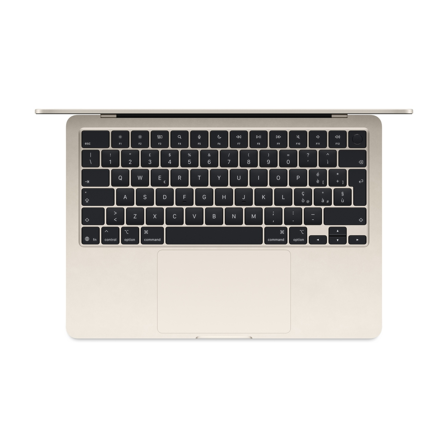 Un MacBook oro chiaro con lo schermo aperto, che mostra la tastiera, su sfondo bianco.
