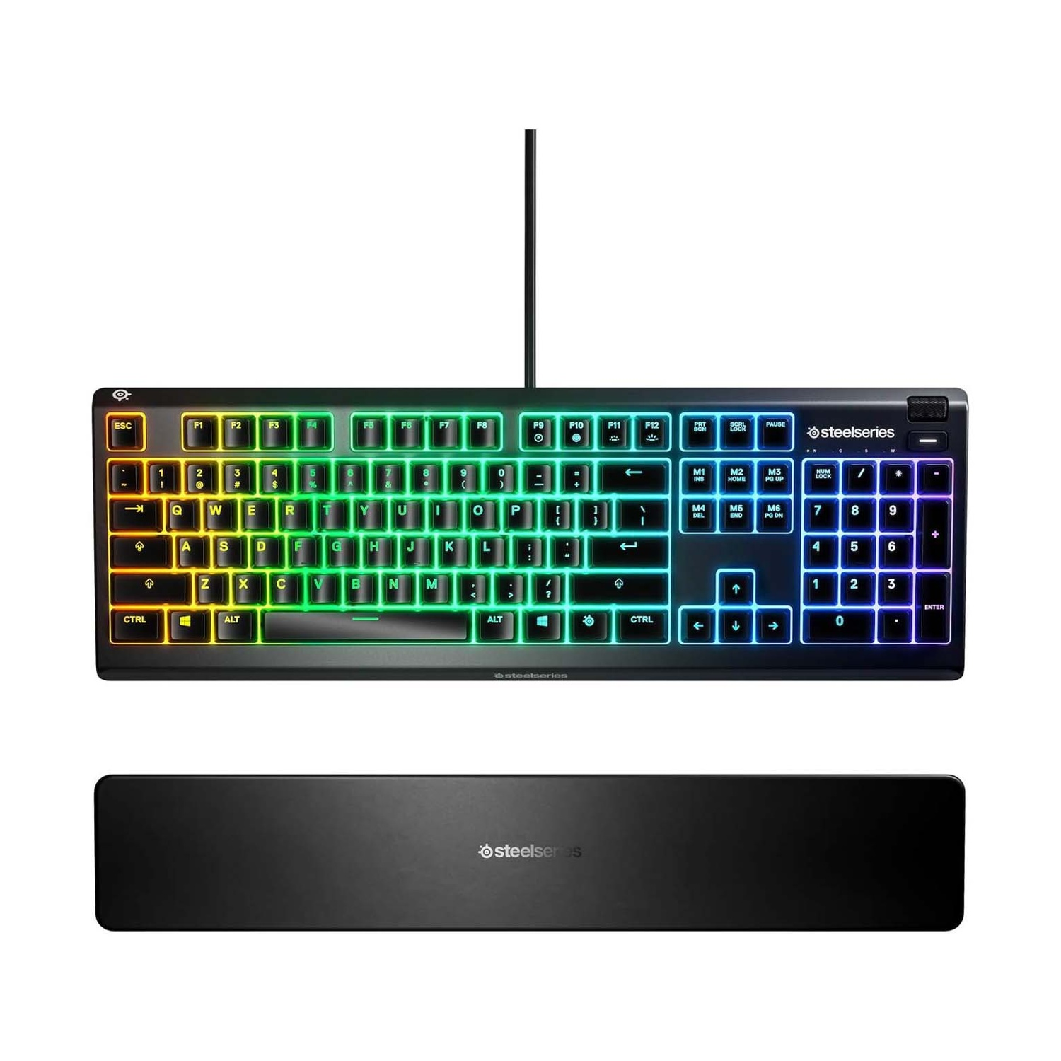 Una tastiera gaming RGB nera e poggiapolsi con loghi Steelseries.