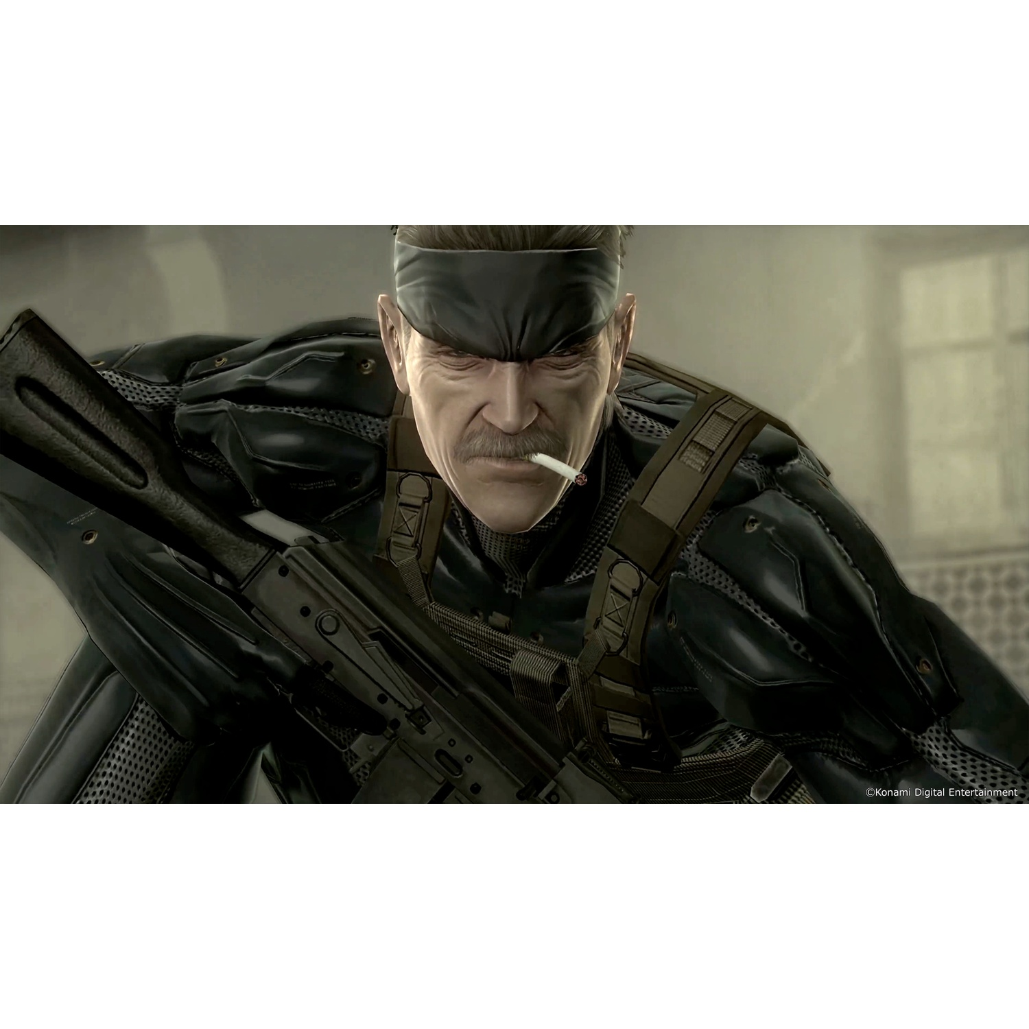 Snake, een soldaat met bandana, rookt een sigaret, met een geweer.