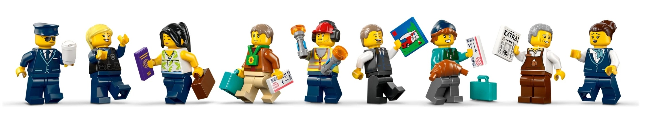 Figurki Lego: mężczyzna w kapeluszu, kobieta z paszportem, mężczyzna z latarką, mężczyzna z obrazkiem kampera, kobieta z biletem.