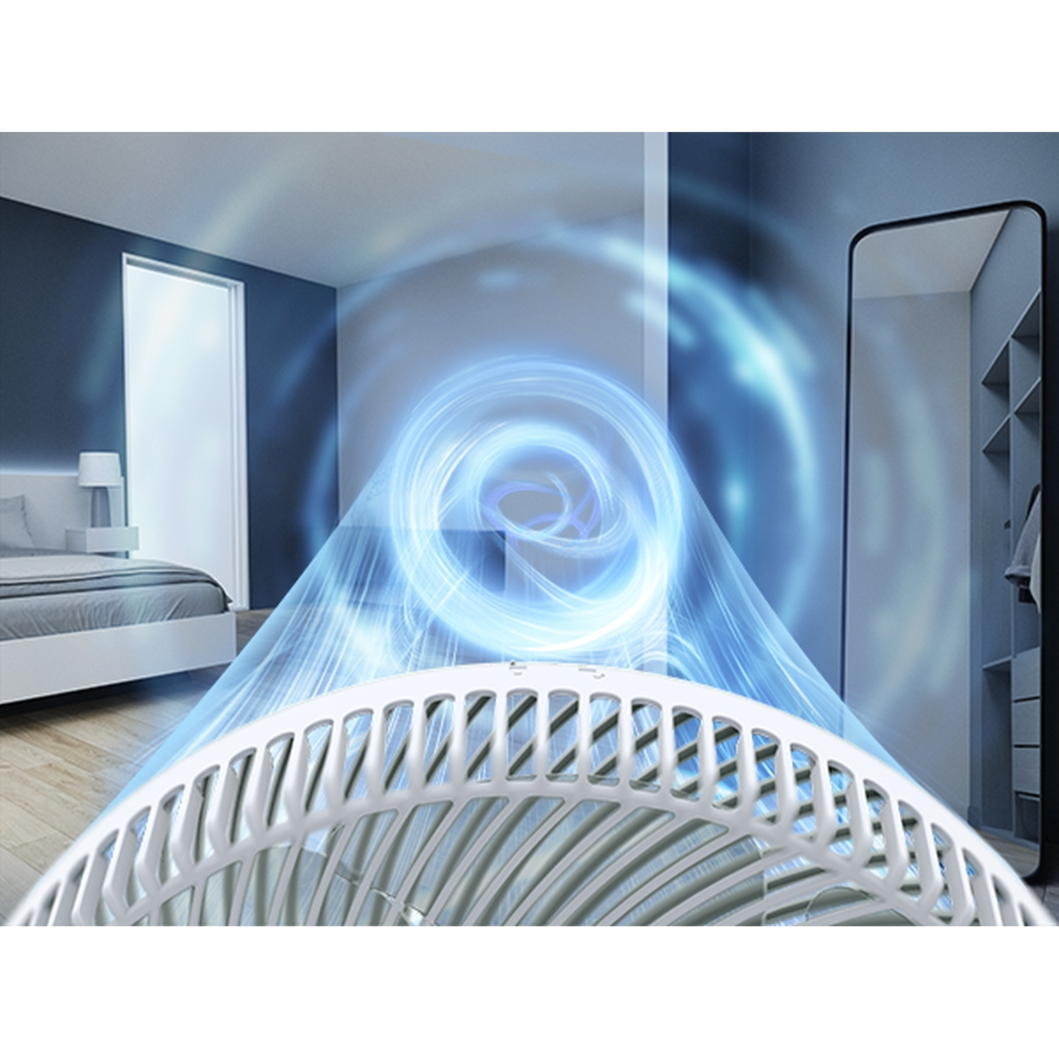 Een witte ventilator genereert een blauwe luchtstroom in een moderne slaapkamer.