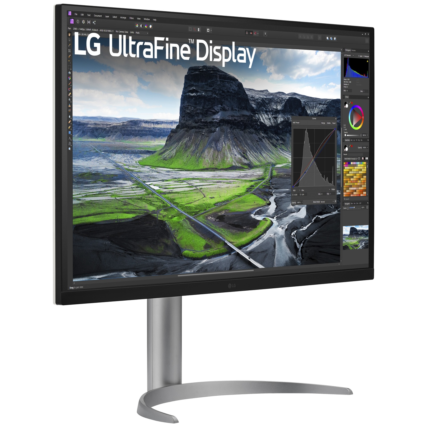L'écran LG UltraFine affiche une image de paysage avec une interface logicielle.