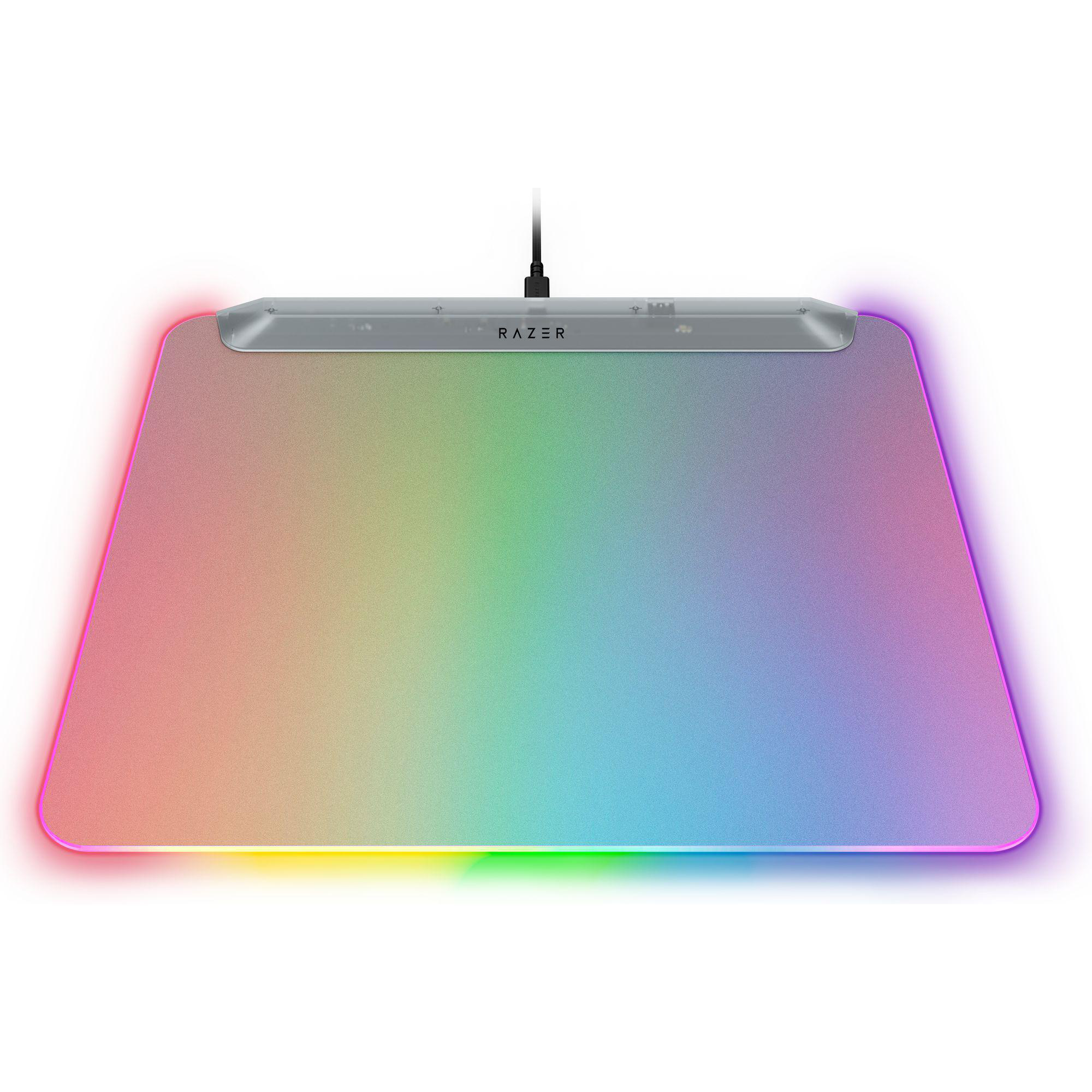 Razer Mauspad mit RGB-Beleuchtung in Regenbogenfarben.
