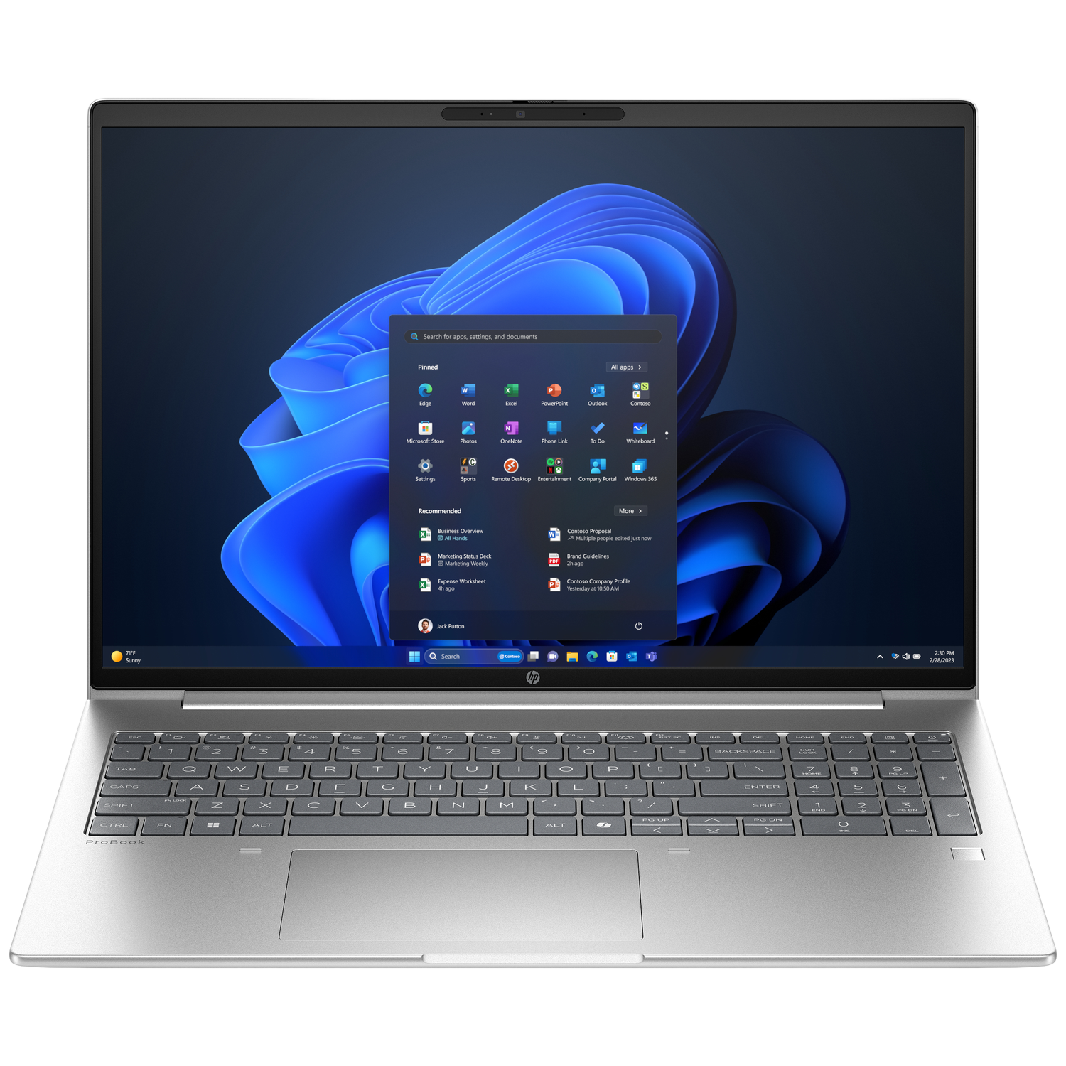 Een zilveren HP ProBook laptop toont Windows 11 met blauw abstract behang en open startmenu.