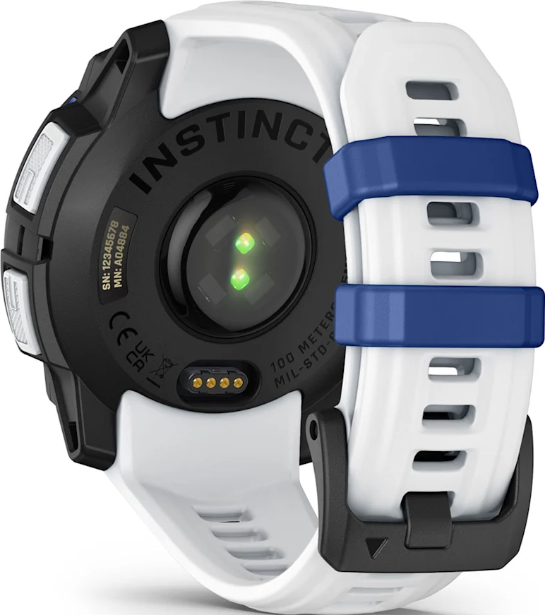 Arrière d'une montre connectée blanche et noire avec bracelet bleu. Capteur de fréquence cardiaque brille en vert.