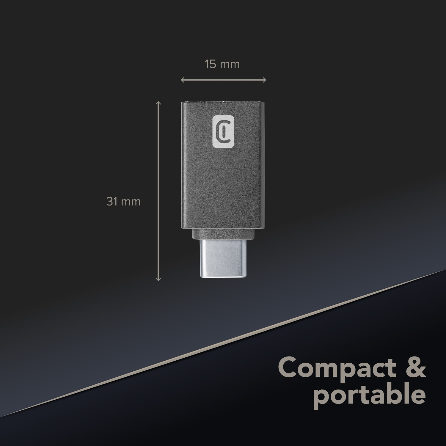 Un adattatore USB-C compatto, 31x15 mm, con logo C.