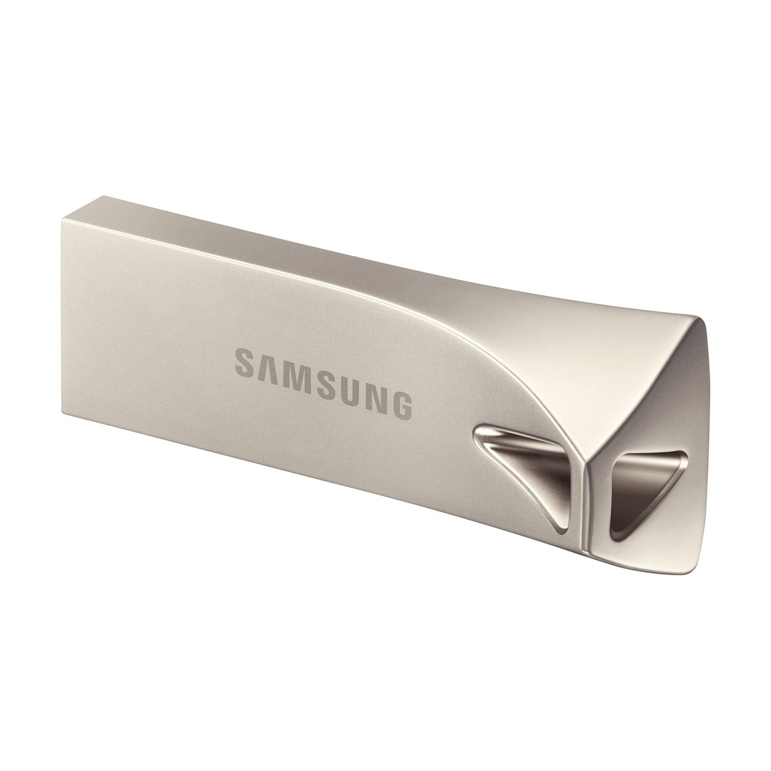 Un'unità USB Samsung argentata con un foro triangolare all'estremità.