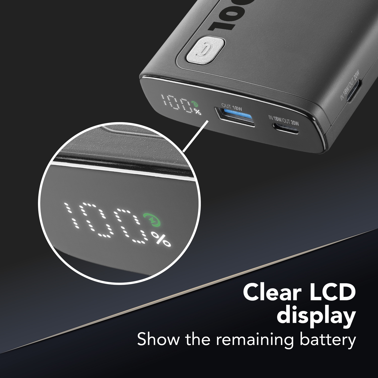 Power bank nera con indicatore batteria 100% su display LCD e porte USB-C/A.