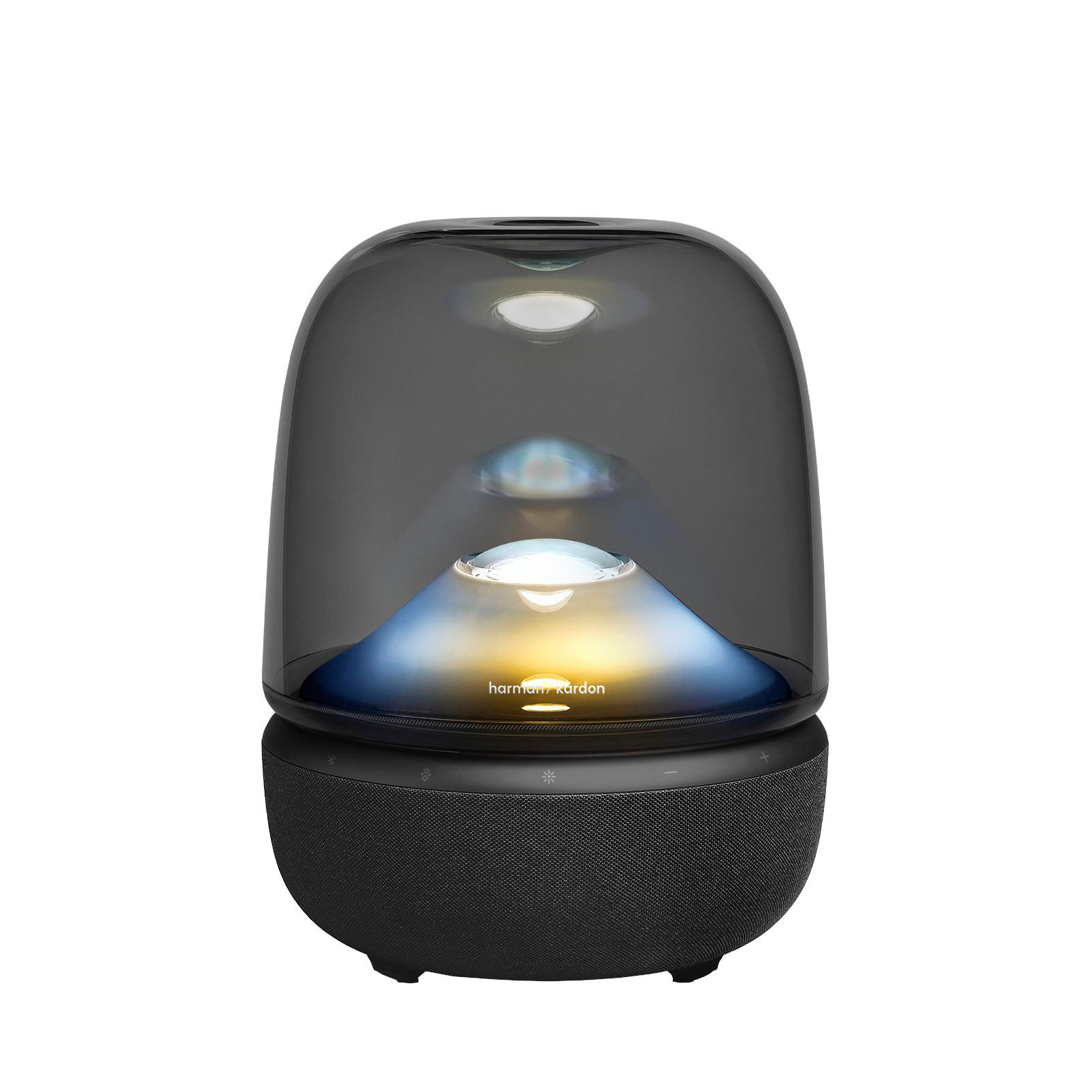 Ein schwarzer Harman Kardon Lautsprecher mit transparentem, rauchigem Gehäuse und beleuchtetem Kegel.