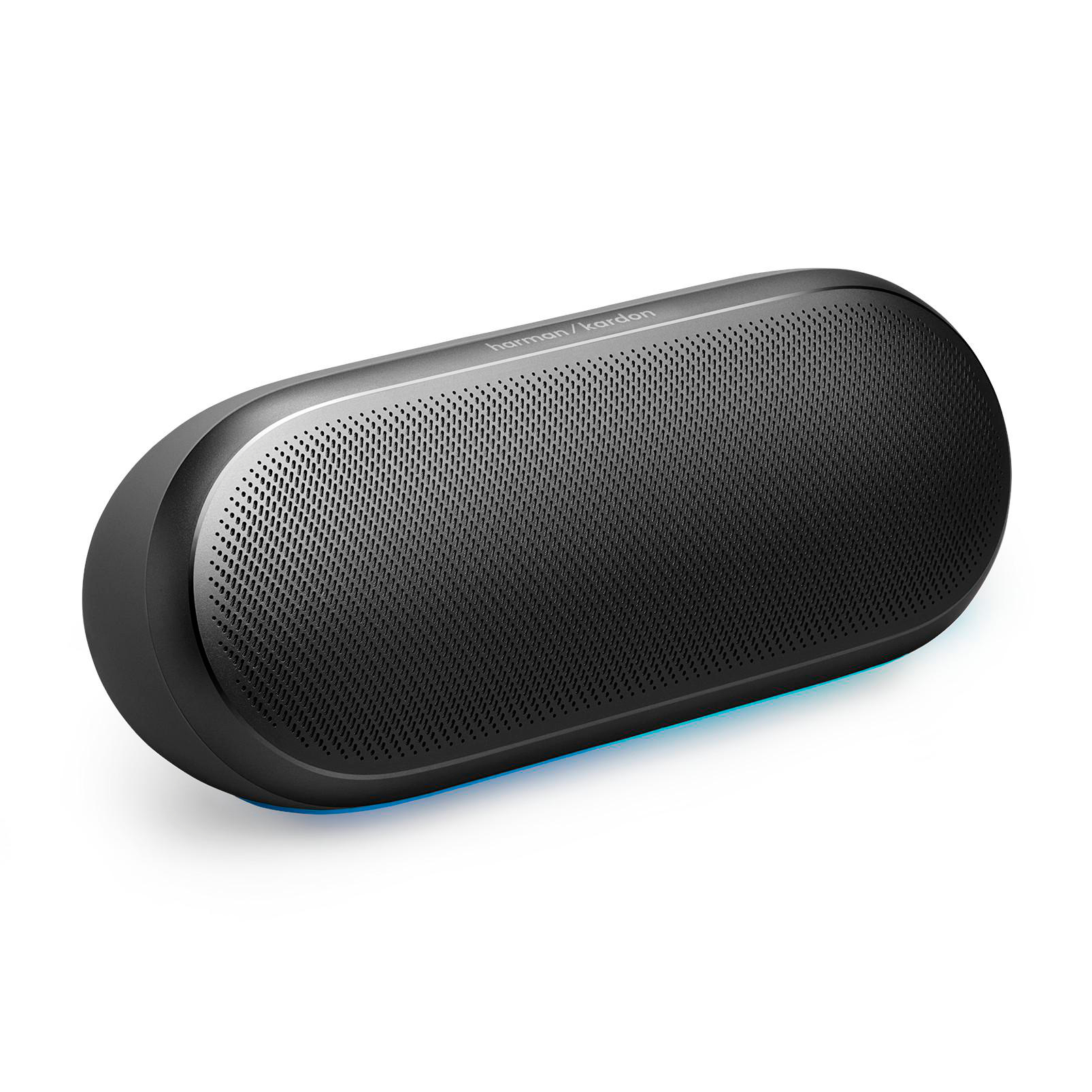 Schwarzer ovaler Lautsprecher mit Harman Kardon Logo und blauer Beleuchtung am unteren Rand.