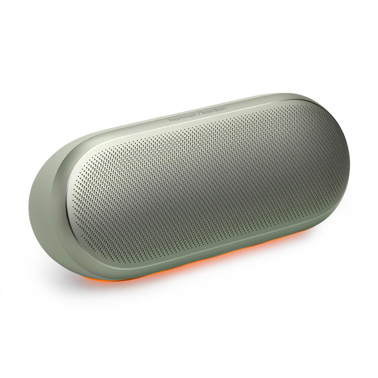 Ein ovaler, silberner Harman Kardon Lautsprecher mit orangenem Licht unten.