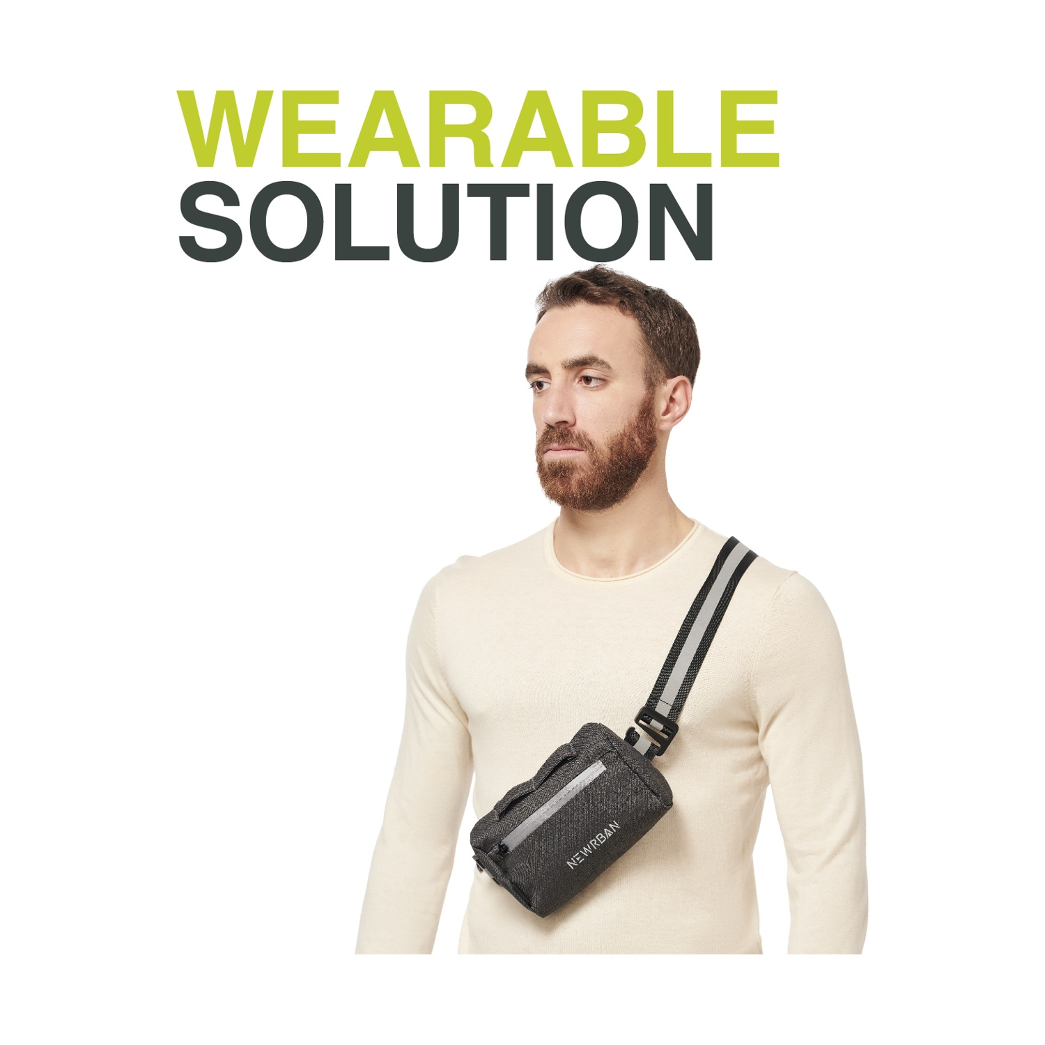 Uomo con borsa a tracolla e cinghia riflettente.SOLUZIONE INDOSSABILE.