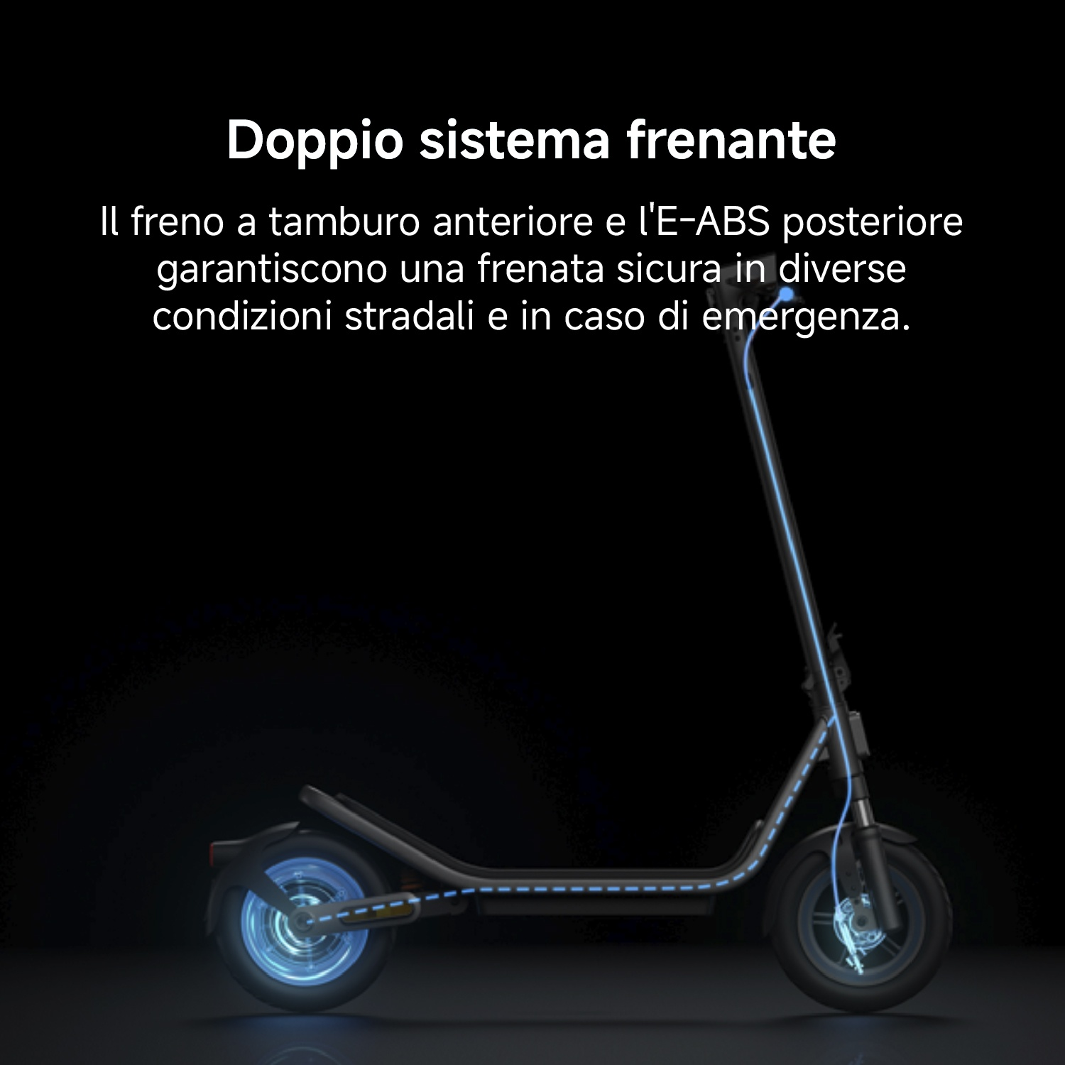 Uno scooter con componenti freno e linee illuminate.