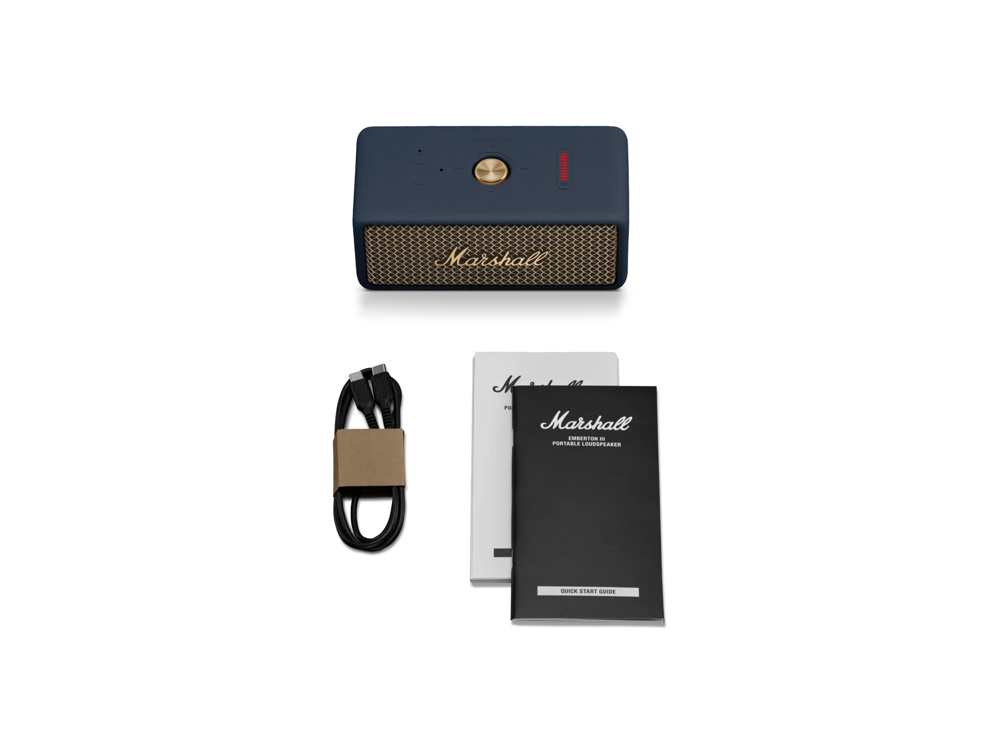 Altın ızgaralı mavi Marshall hoparlör, USB kablosu ve kılavuzlar siyah arka planda.