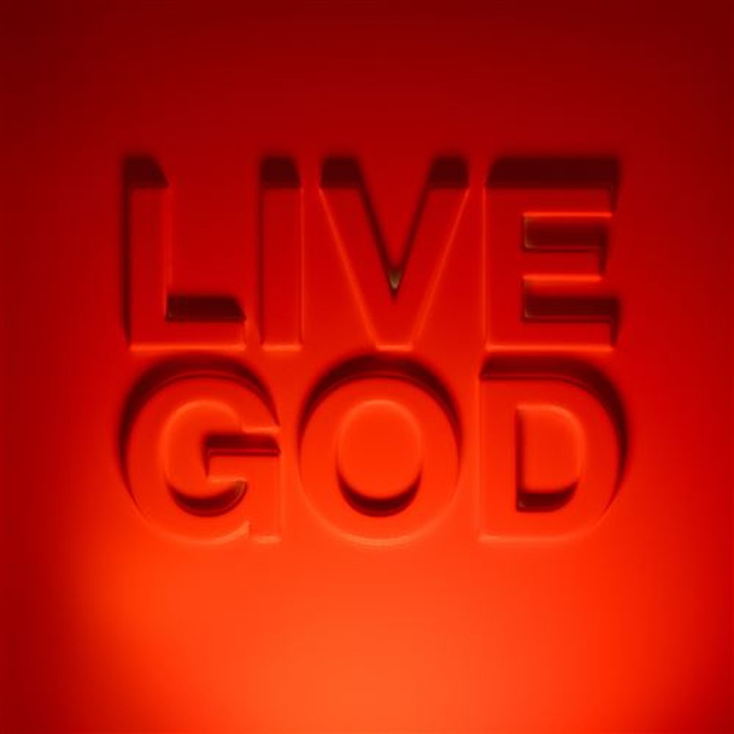 Lettres 3D rouges "LIVE GOD" sur fond rouge avec ombres.