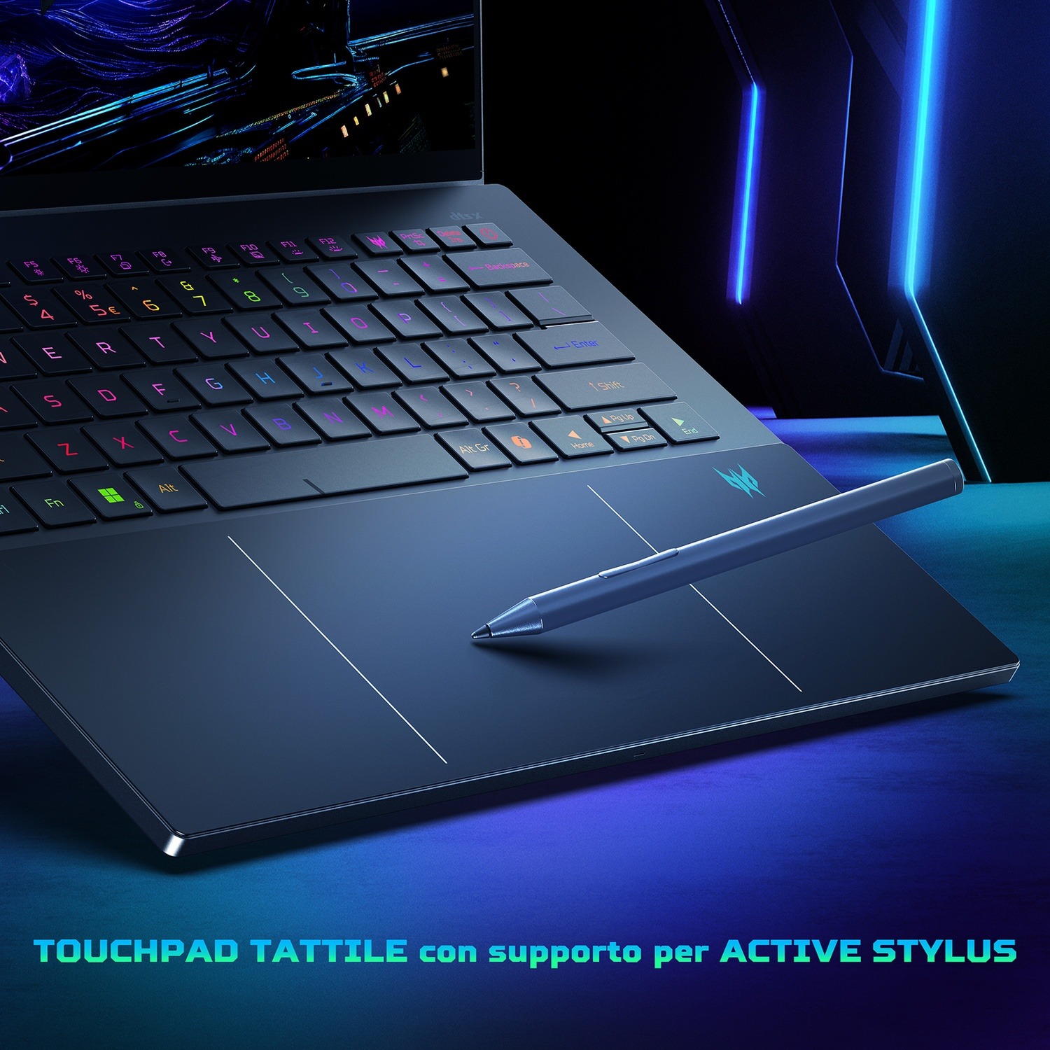 Un laptop con tastiera retroilluminata e penna sul touchpad.