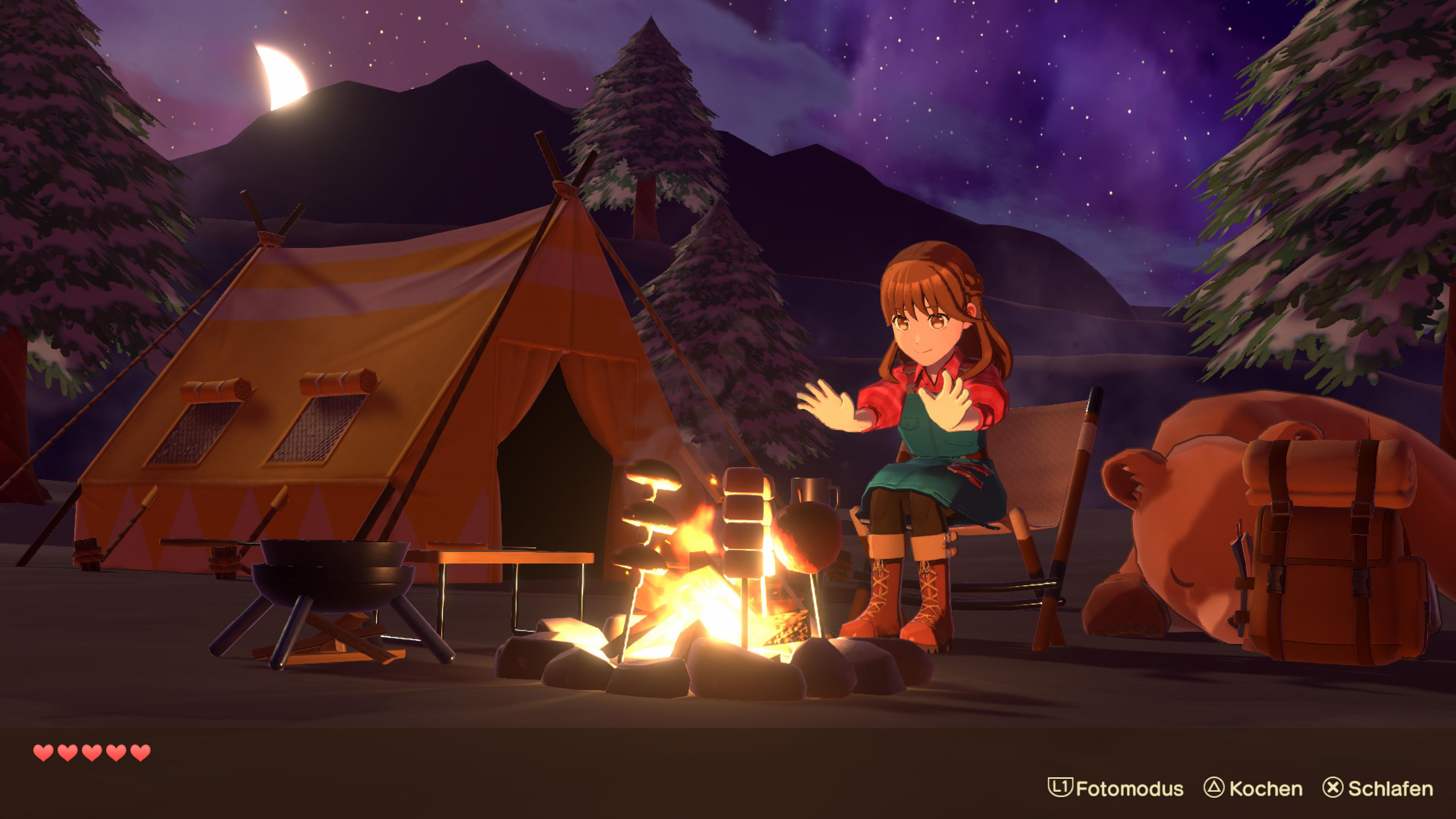 Eine Anime-Figur sitzt am Lagerfeuer vor einem Zelt, mit einem Bären im Hintergrund.