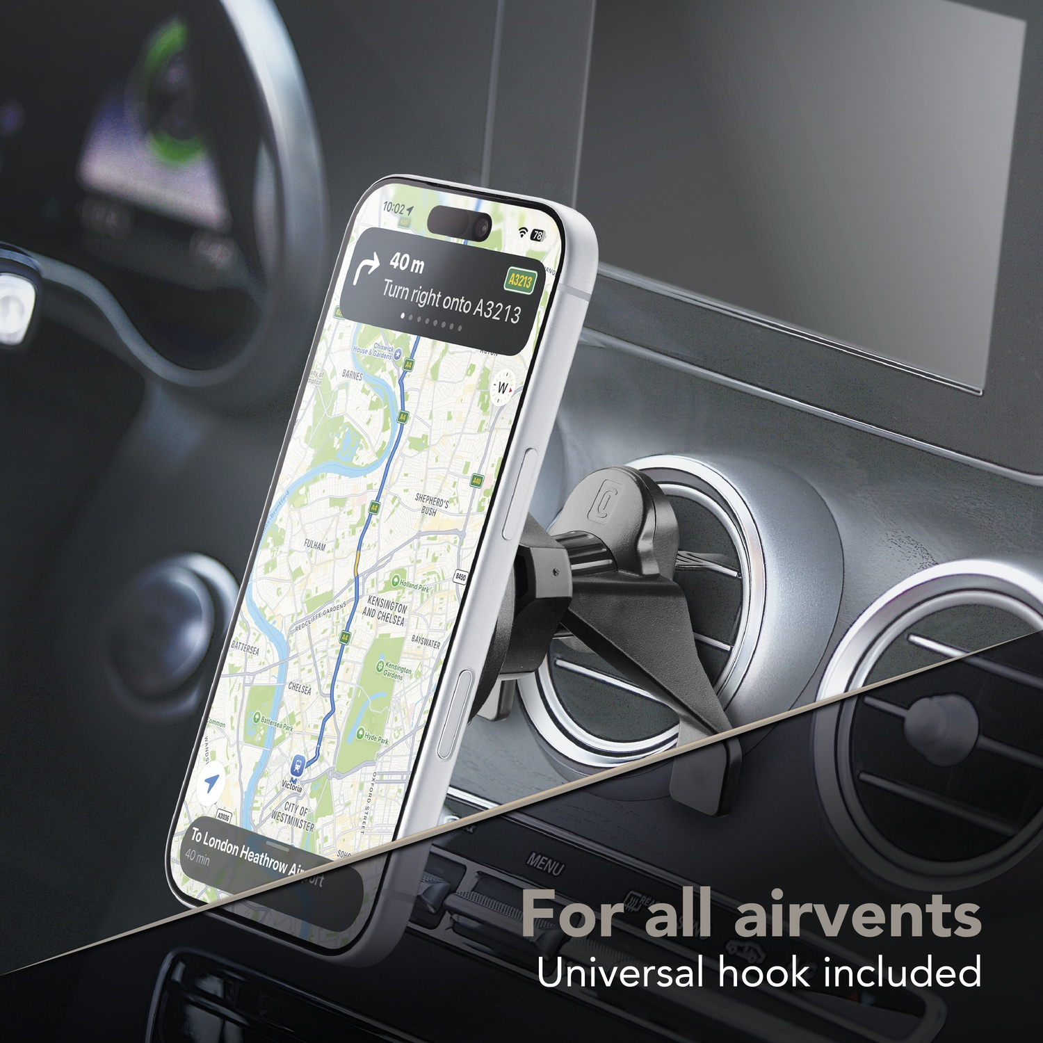 Uno smartphone con app di navigazione in un supporto per auto su una bocchetta di ventilazione.