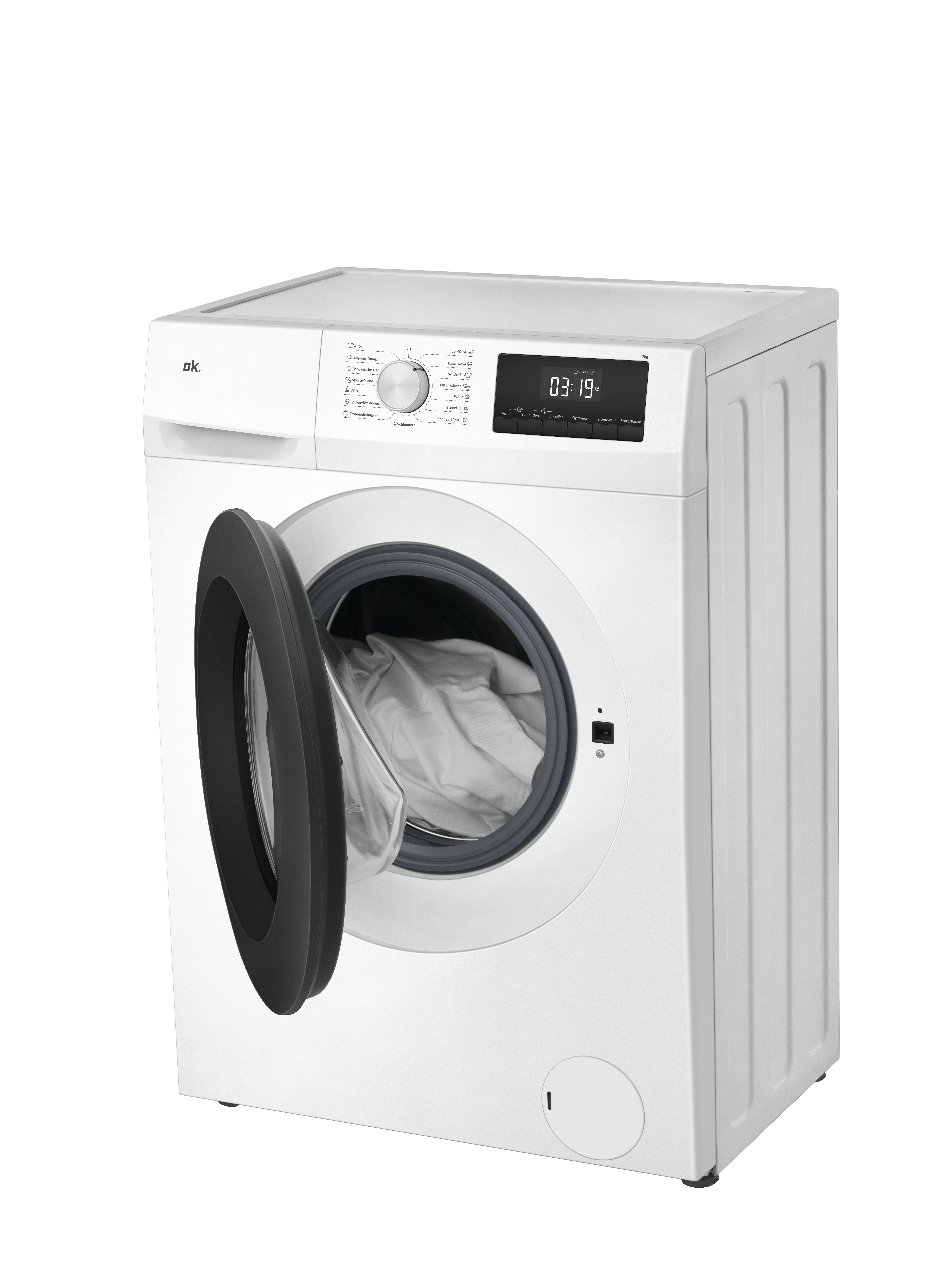 Eine weiße Waschmaschine mit geöffneter Tür und Bettwäsche im Inneren.