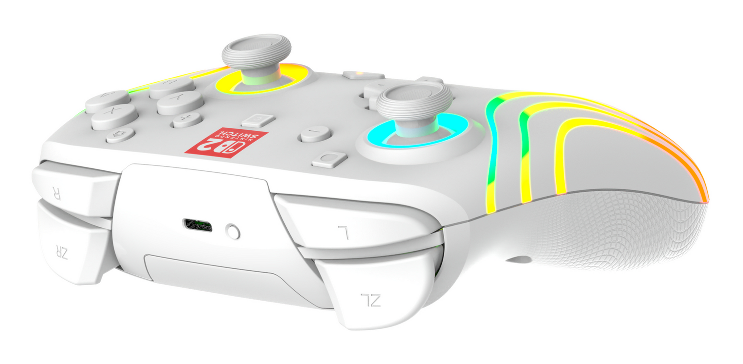 Un mando blanco de Nintendo Switch con acentos de luz coloridos.