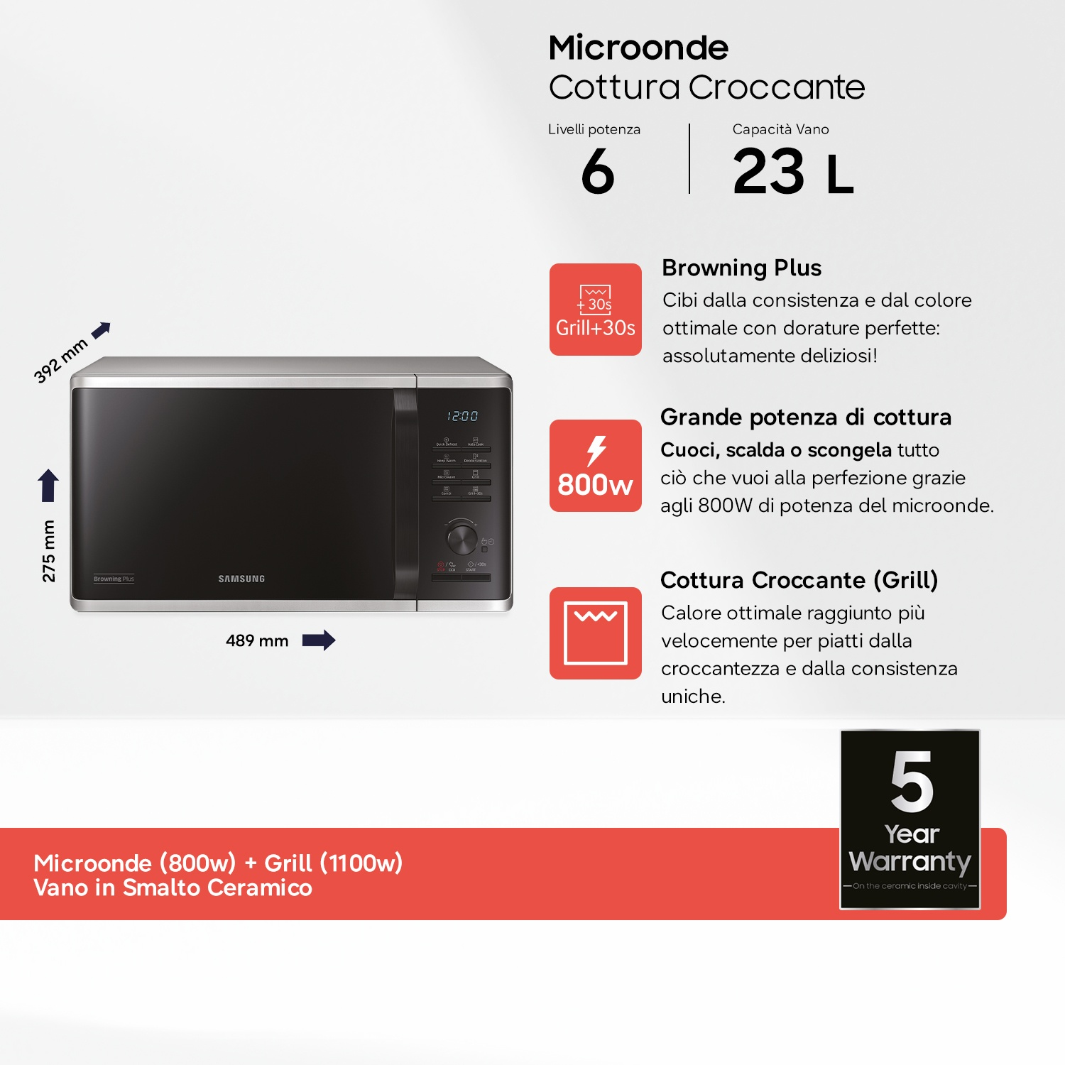 Microonde nero con controlli digitali e dimensioni indicate.