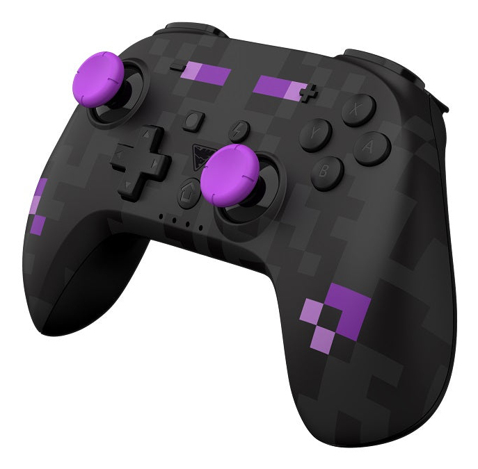 Schwarzer Controller mit lila Joysticks und Pixelmuster.