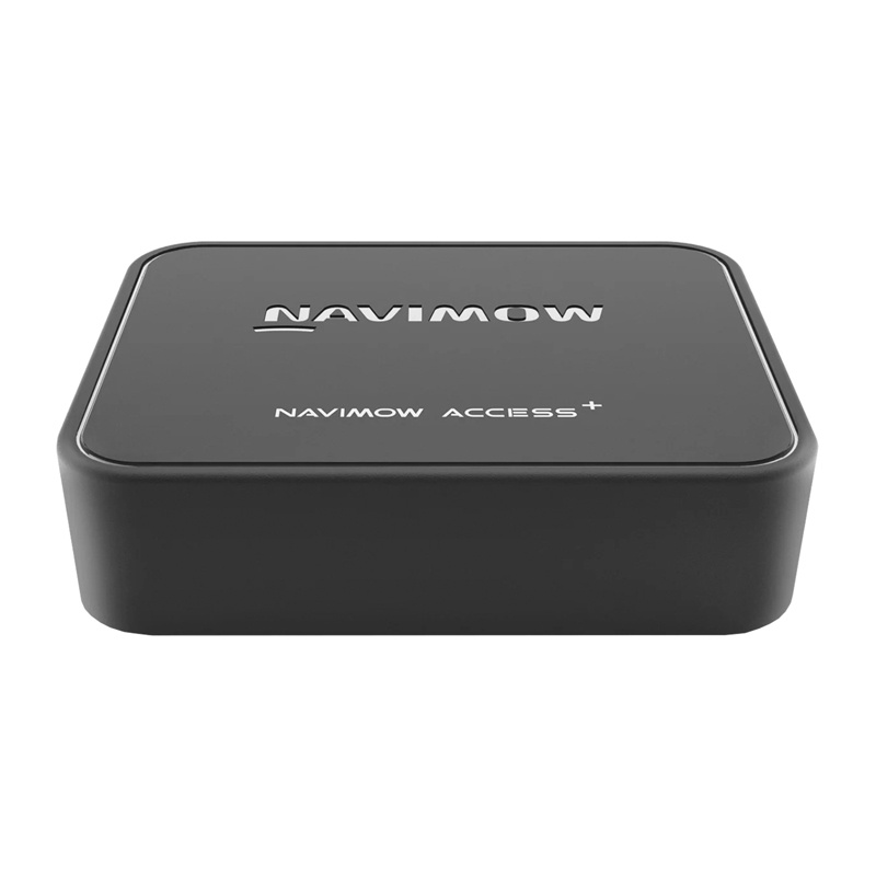Fekete Navimow Access+ doboz, ezüst felirattal, fehér háttérrel.