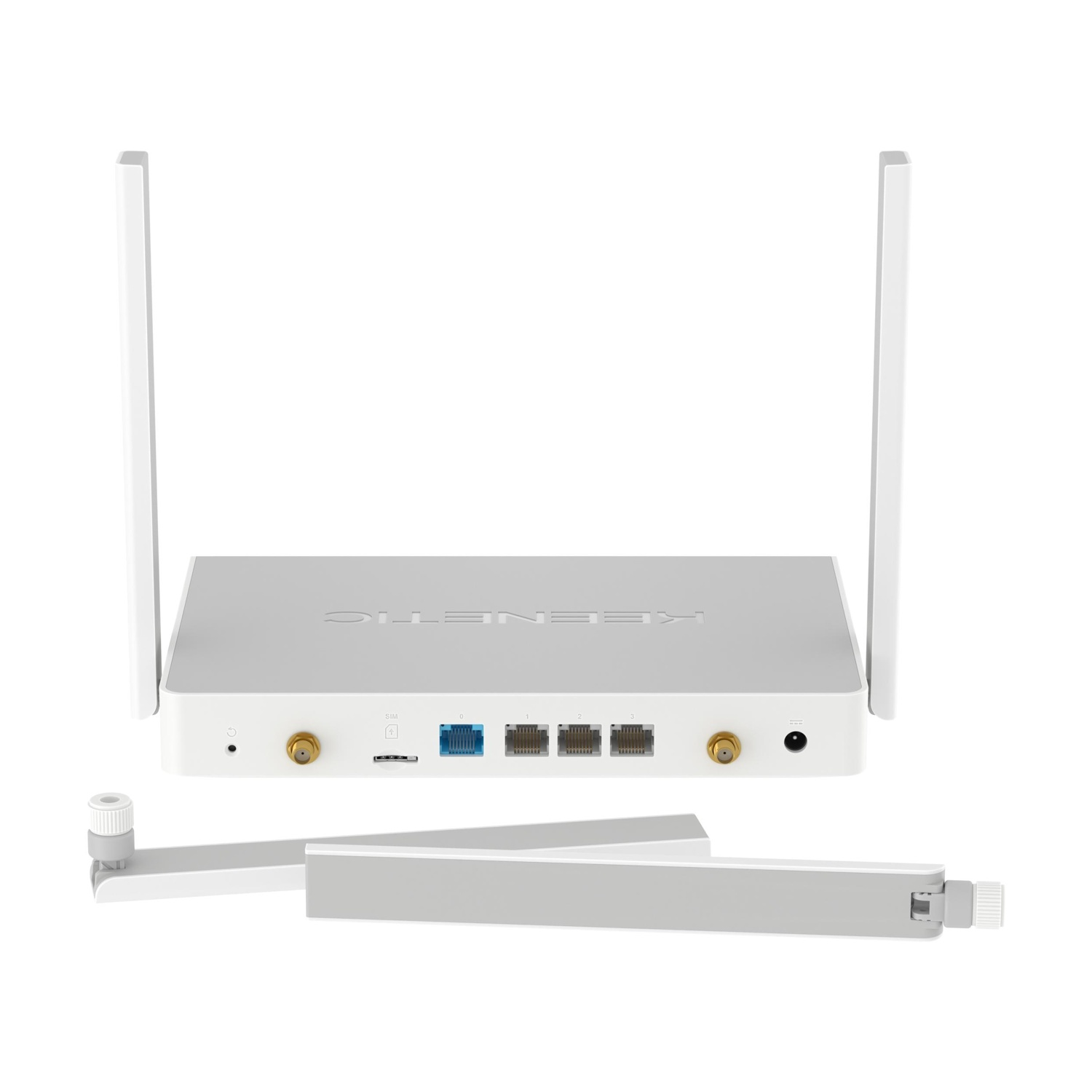 Un router bianco con due antenne e porte. Antenne smontate giacciono accanto.