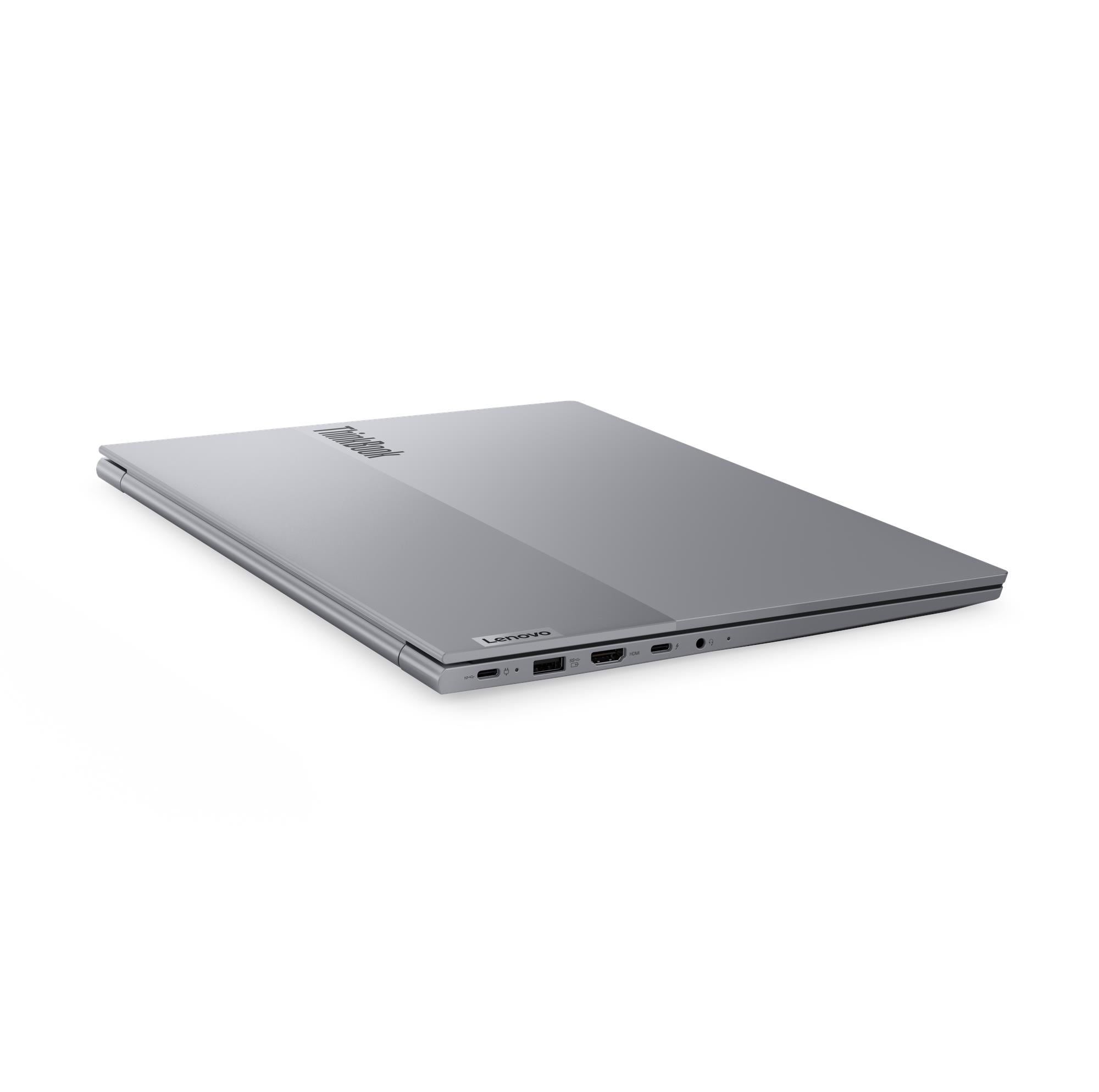 Ezüst laptop Lenovo és ThinkBook logóval fehér háttéren.