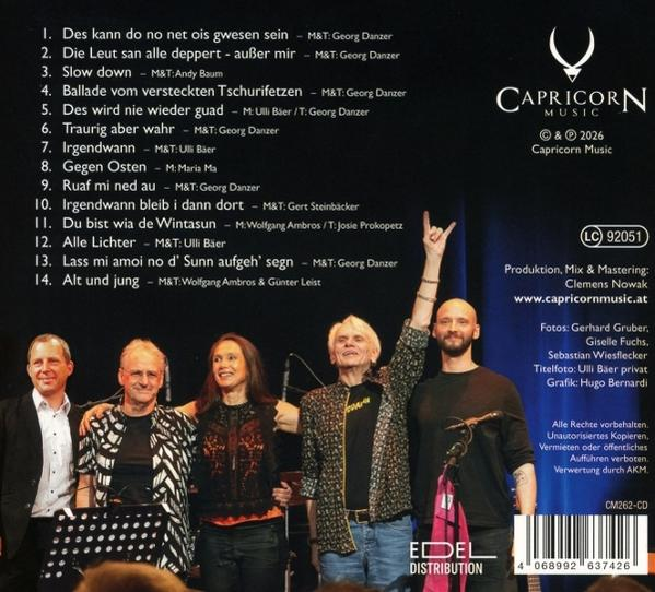 Vier Männer und eine Frau posieren für ein Albumcover. Liste von Liedern.