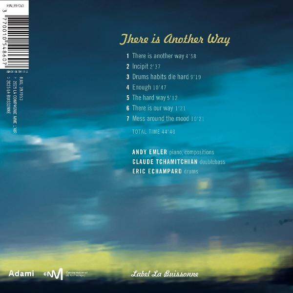 CD-Rückseite mit Titel, Trackliste und Künstlernamen auf blauem Hintergrund.