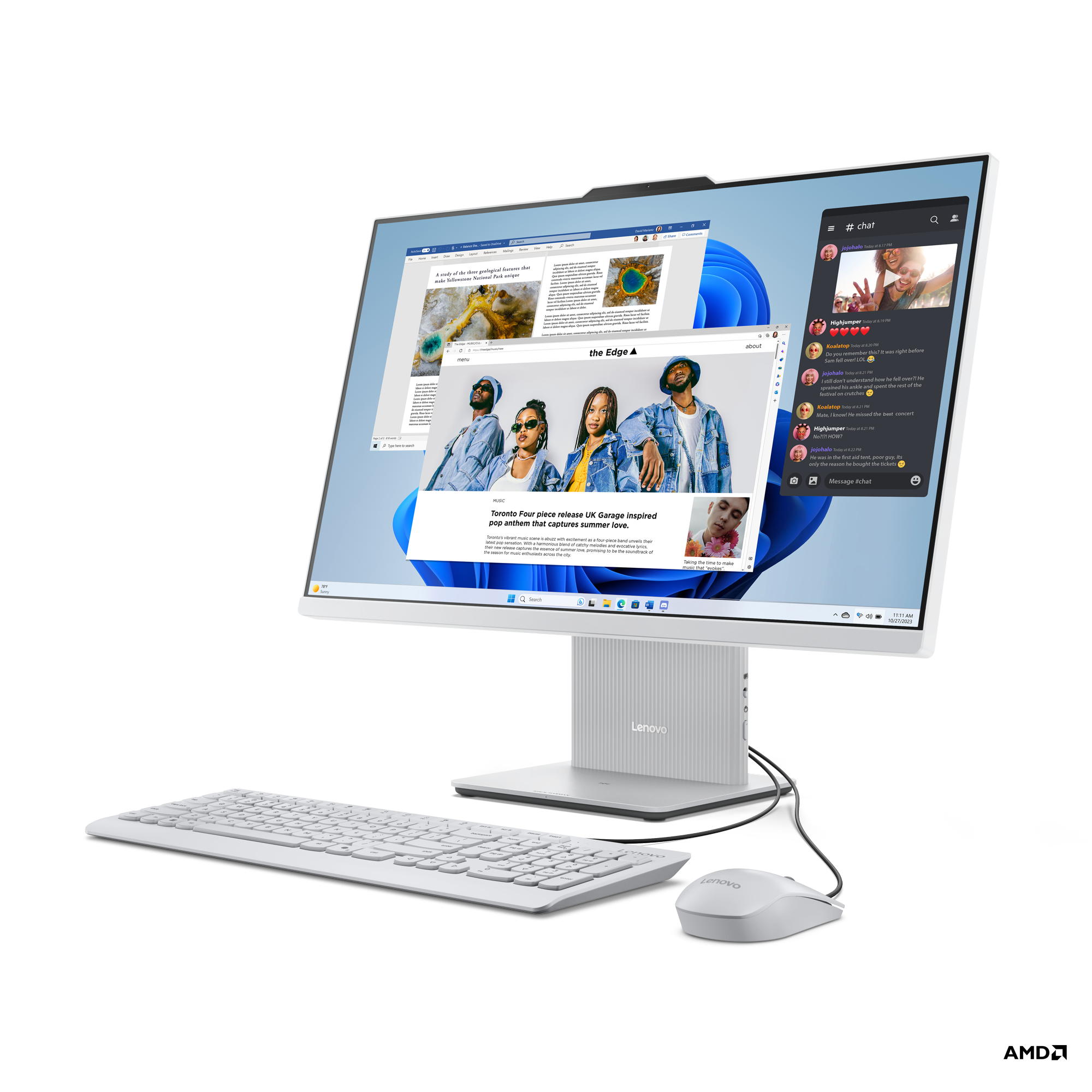 Bir web sitesi ve sohbet gösteren klavyeli ve fareli beyaz Lenovo Hepsi Bir Arada PC.