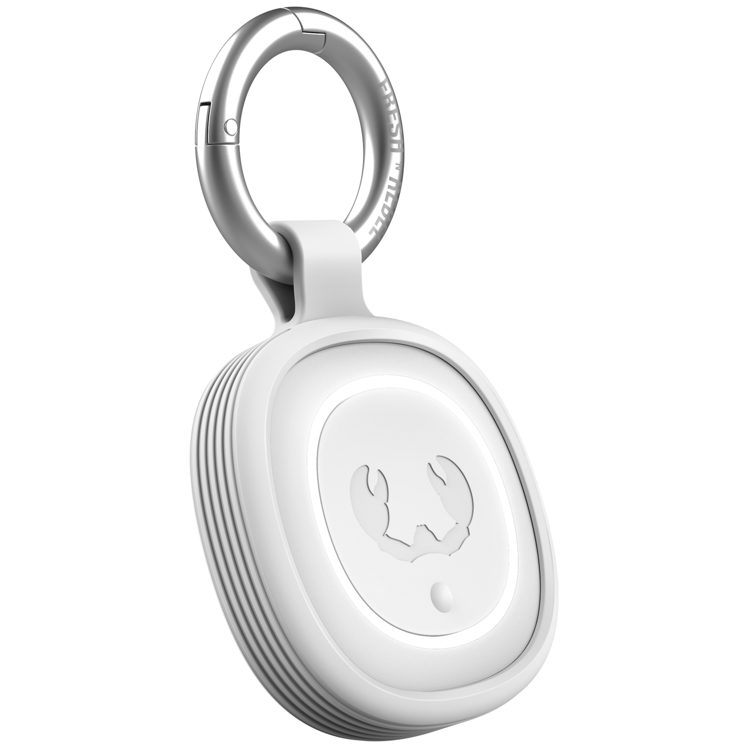 Ein weißer Anhänger mit einem silbernen Karabiner auf weißem Grund.