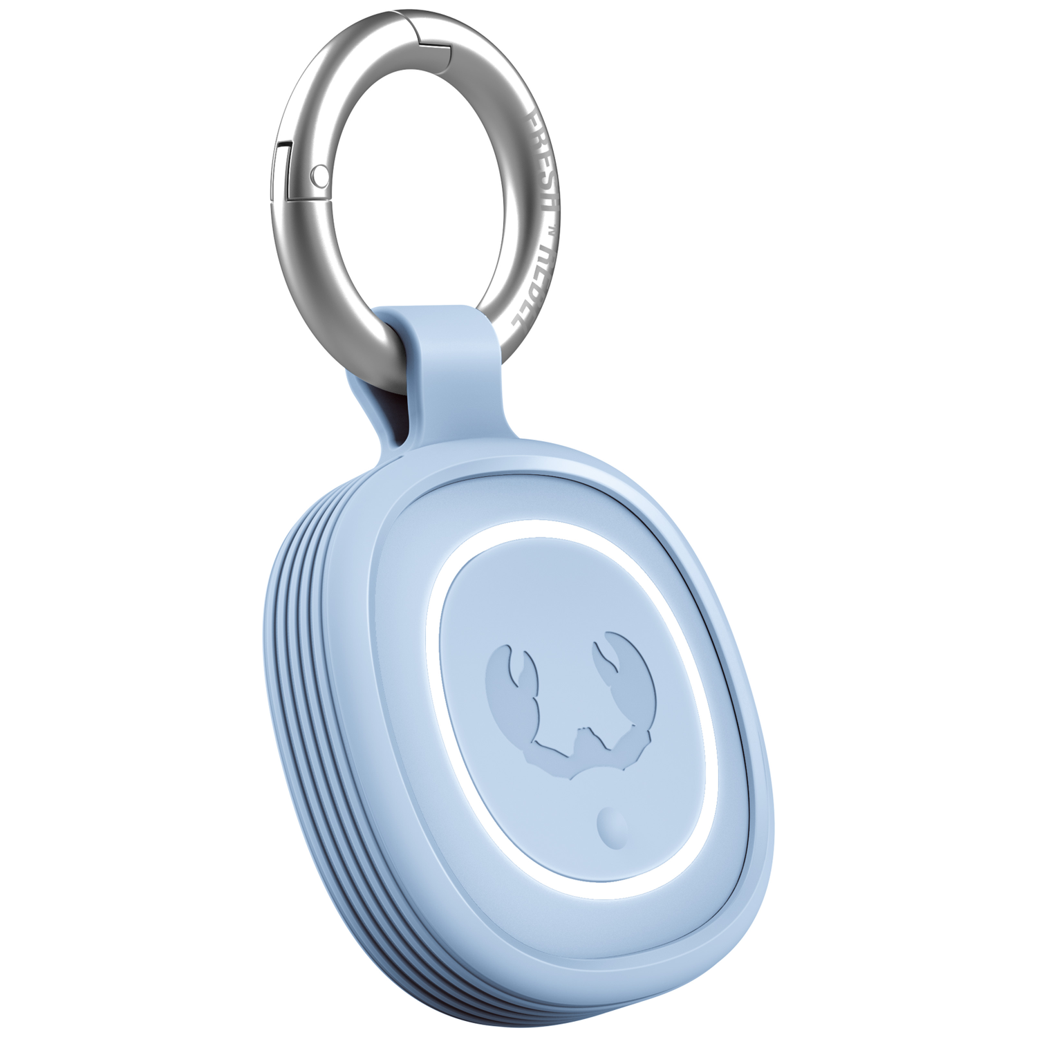 Ein hellblauer Tracker mit einem silbernen Karabiner auf weißem Hintergrund.
